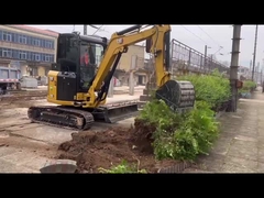 Zweitgebrauchter Bagger Cat 303 Mini 0,12 m3 Eimer 3600 kg Gewicht für den Bau